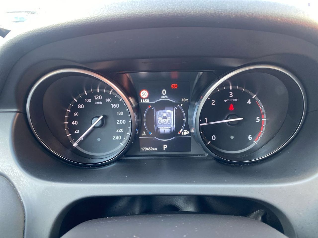 Land-Rover Discovery Sport 2.0L TD4 4x4 HSE - Foto 14