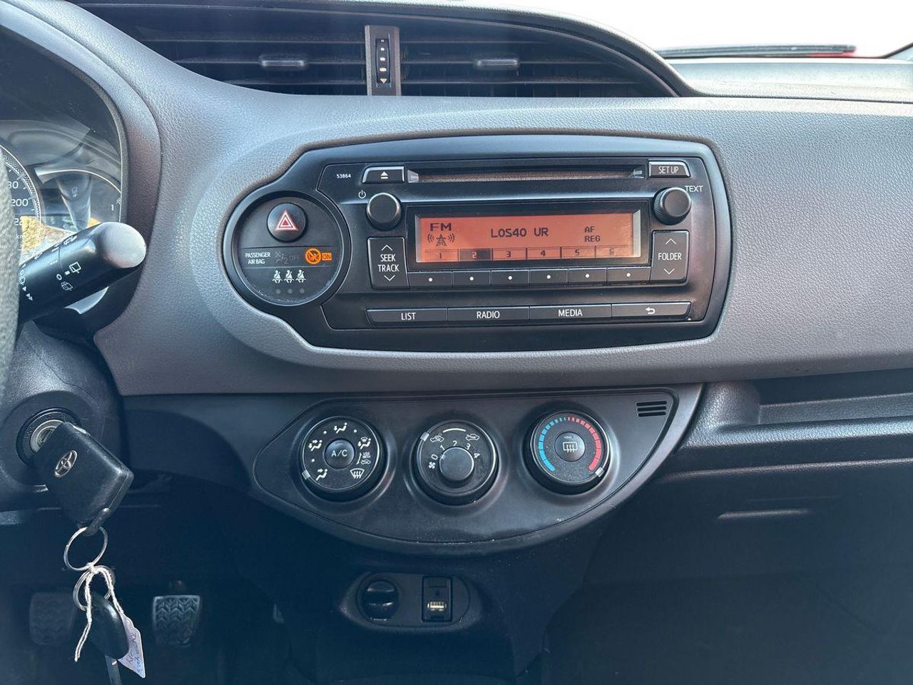 Toyota Yaris 1.0 VVT-i City - Foto 16