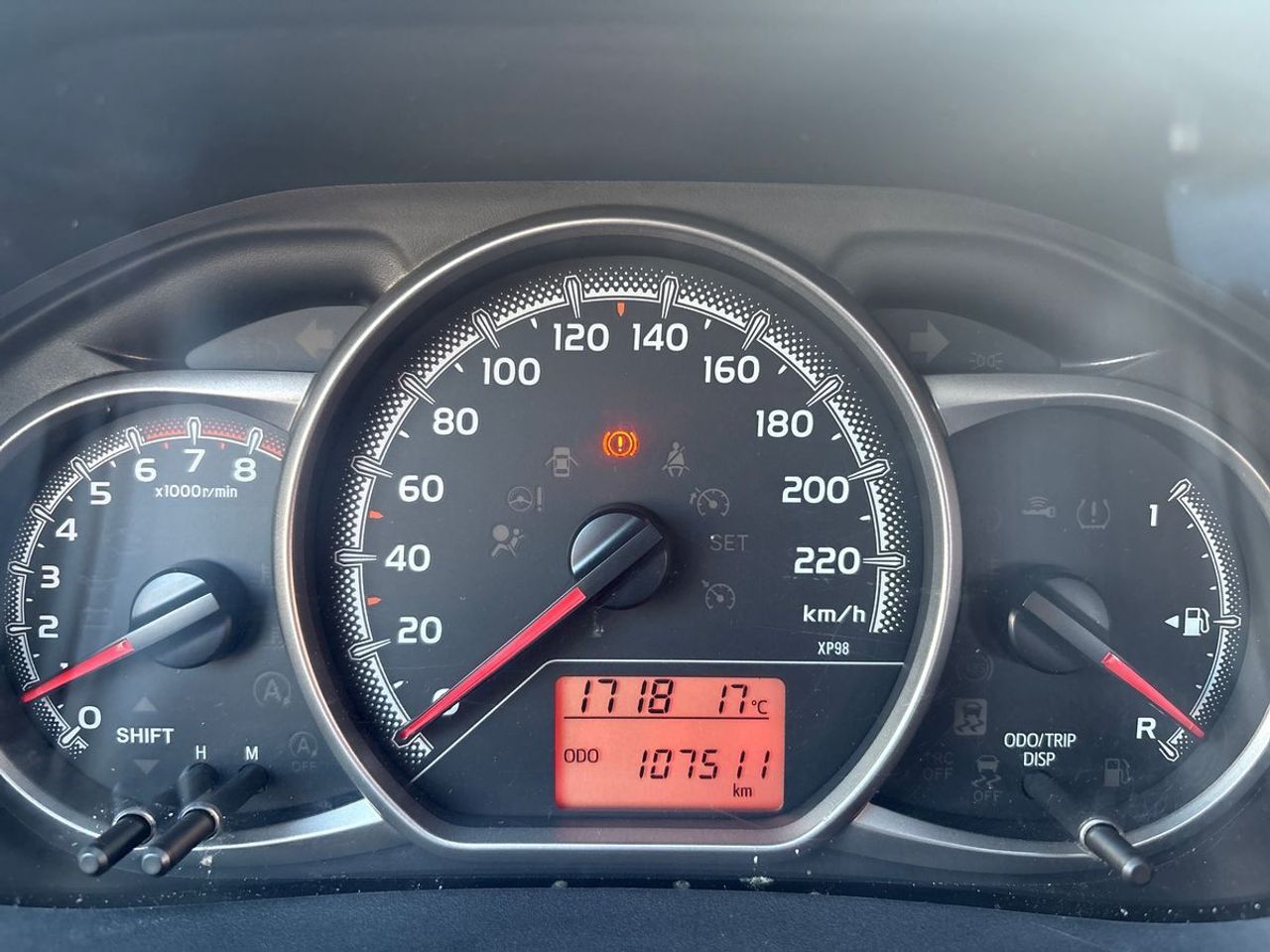 Toyota Yaris 1.0 VVT-i City - Foto 14