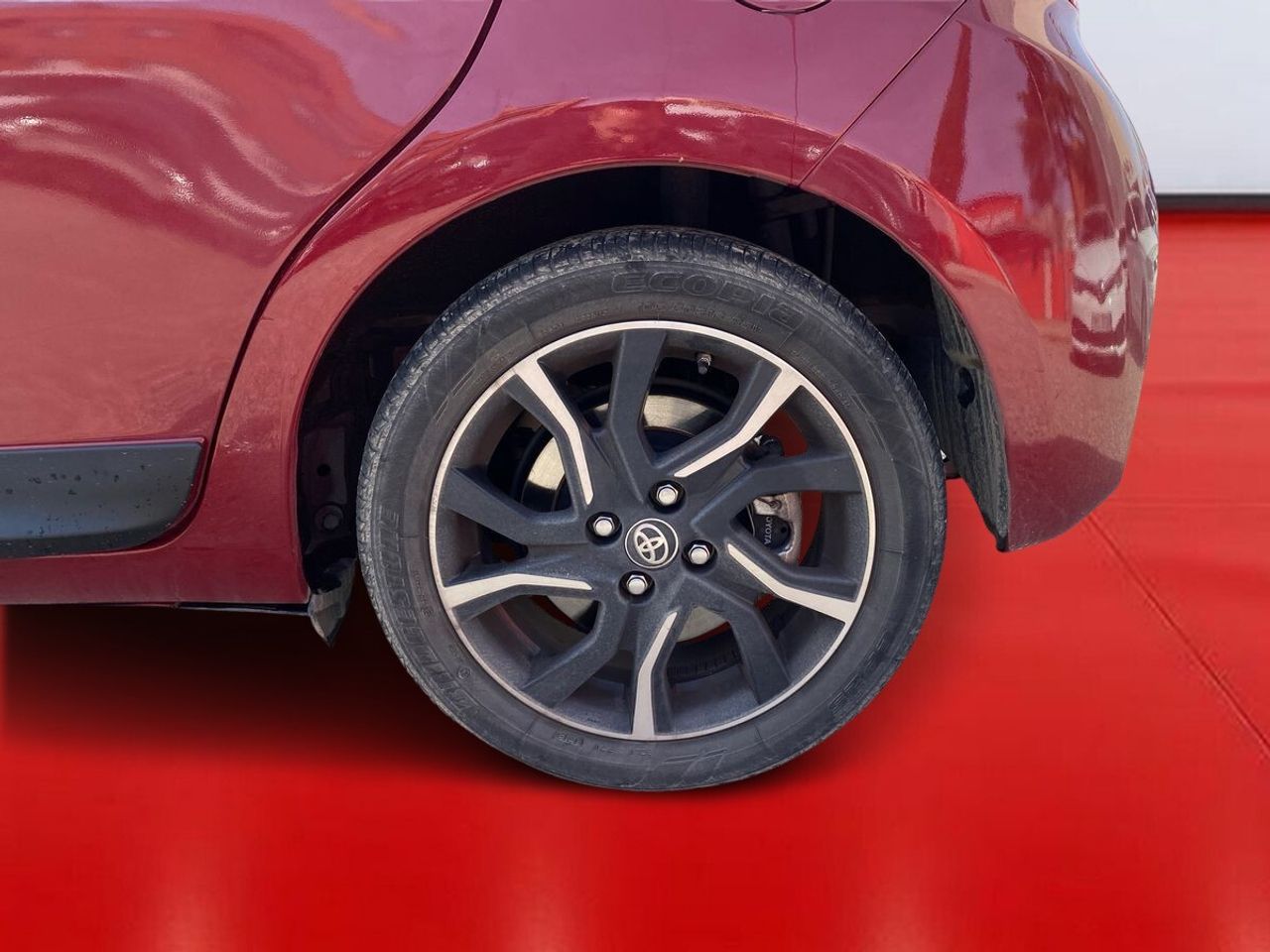 Toyota Yaris 1.5 Hybrid Advance - Foto 10