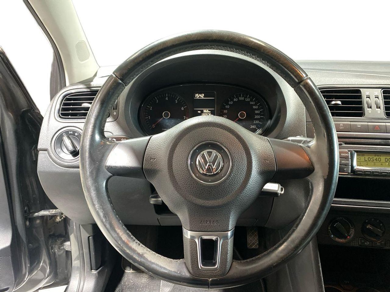 Volkswagen Polo 1.4 Advance - Foto 12