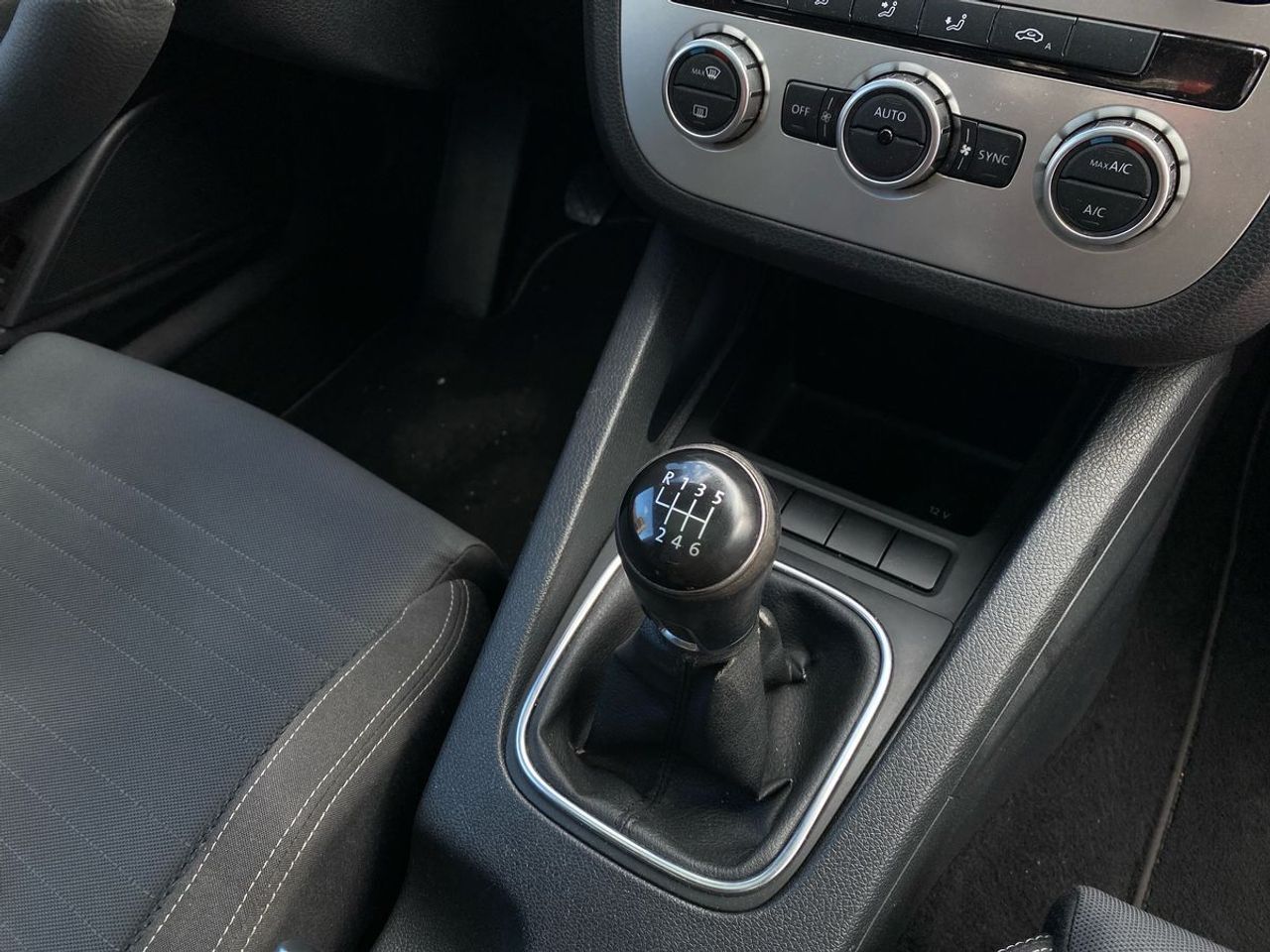 Volkswagen Scirocco RLine 1.4 TSI BMT - Foto 14