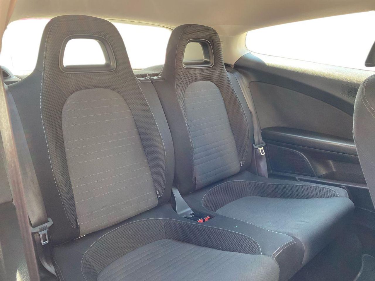 Volkswagen Scirocco RLine 1.4 TSI BMT - Foto 18