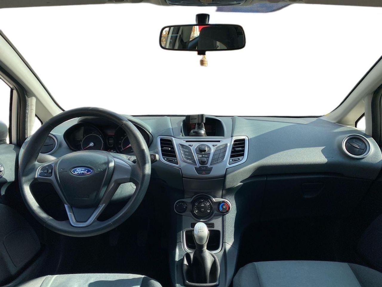 Ford Fiesta 1.4 TDCI Ambiente - Foto 11