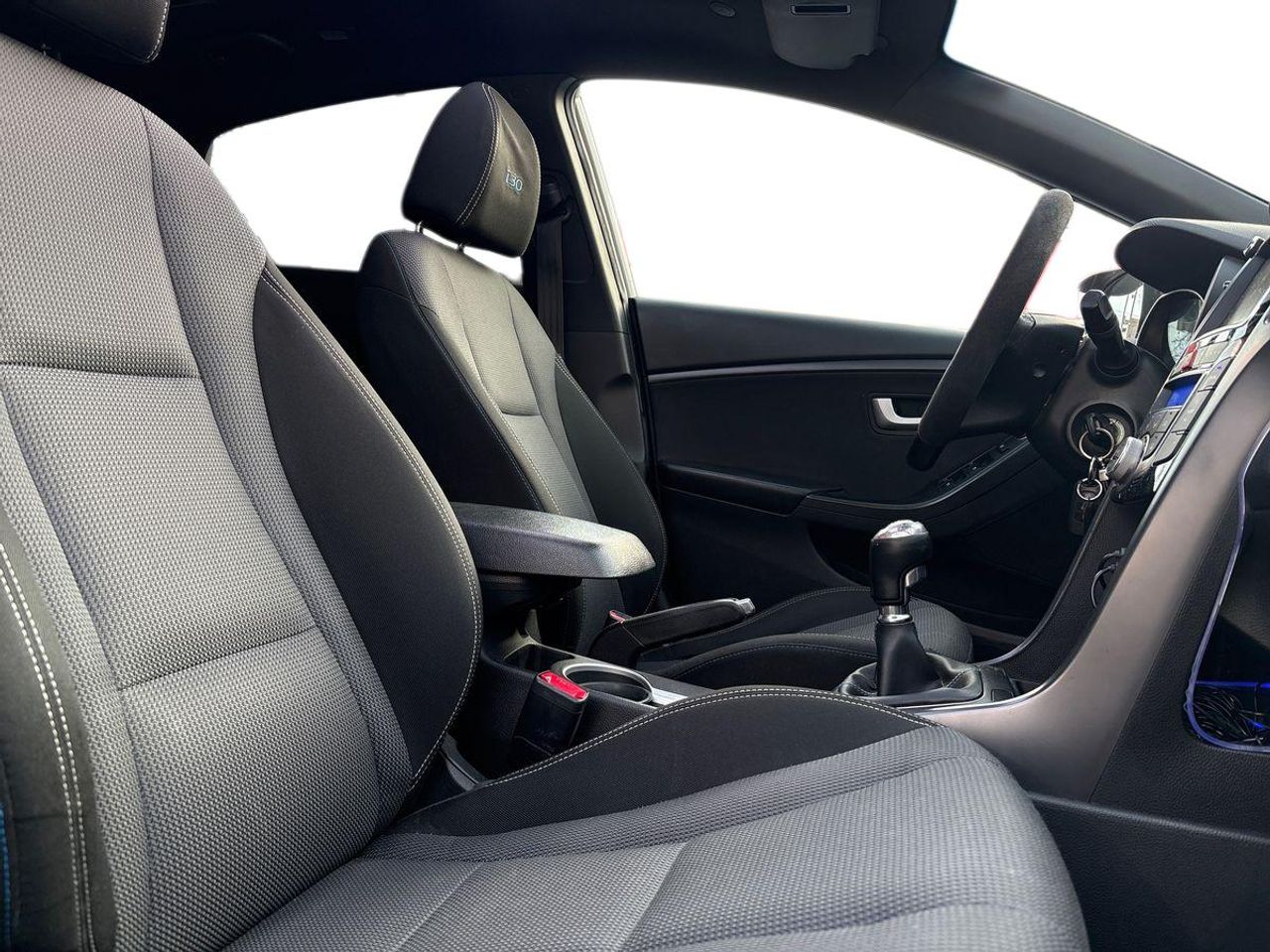 Hyundai i30 1.6 CRDi BlueDrive Tecno Nav - Foto 17