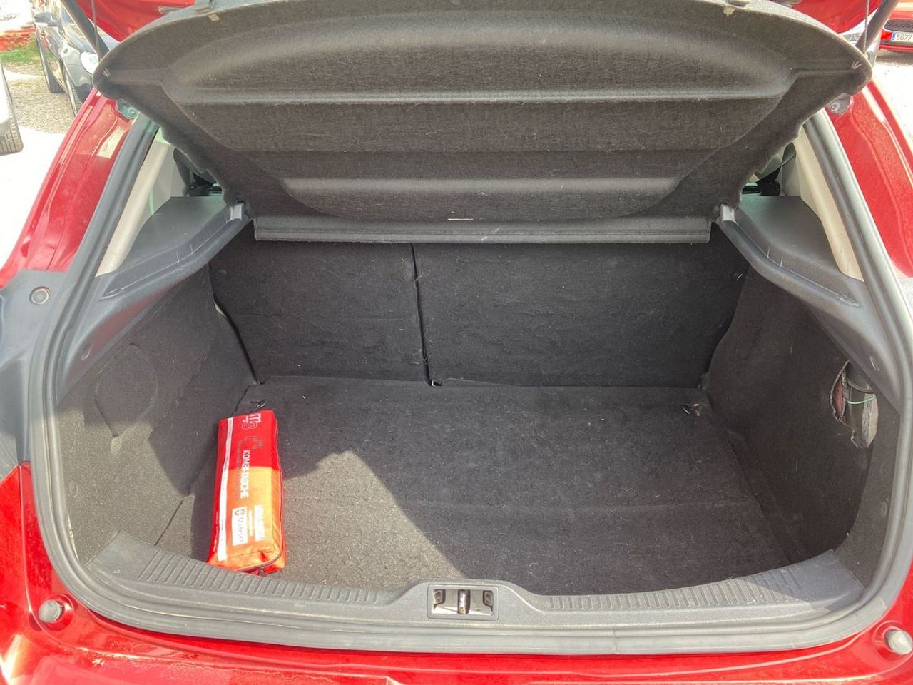 Renault Megane Dynamique TCE - Foto 19