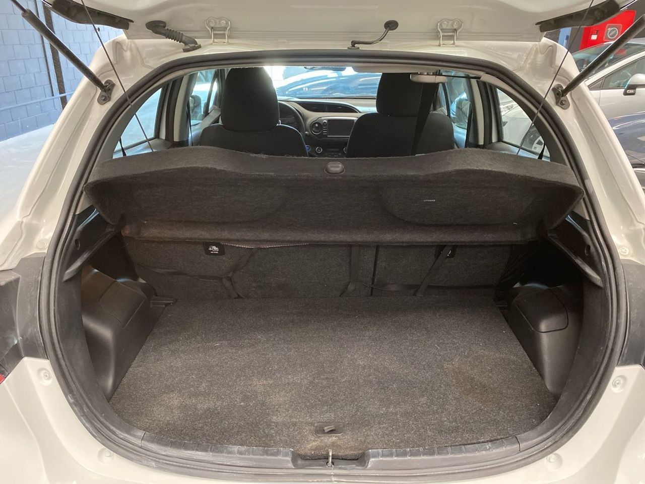 Toyota Yaris 1.5 Hybrid Active - Foto 19