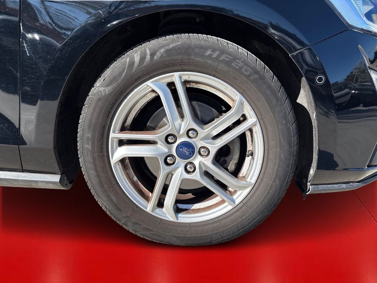 Ford Focus Berlina Trend+ 1.0 EcoBoost 92 kW (125 CV) Aut. 8 vel. - Foto 10