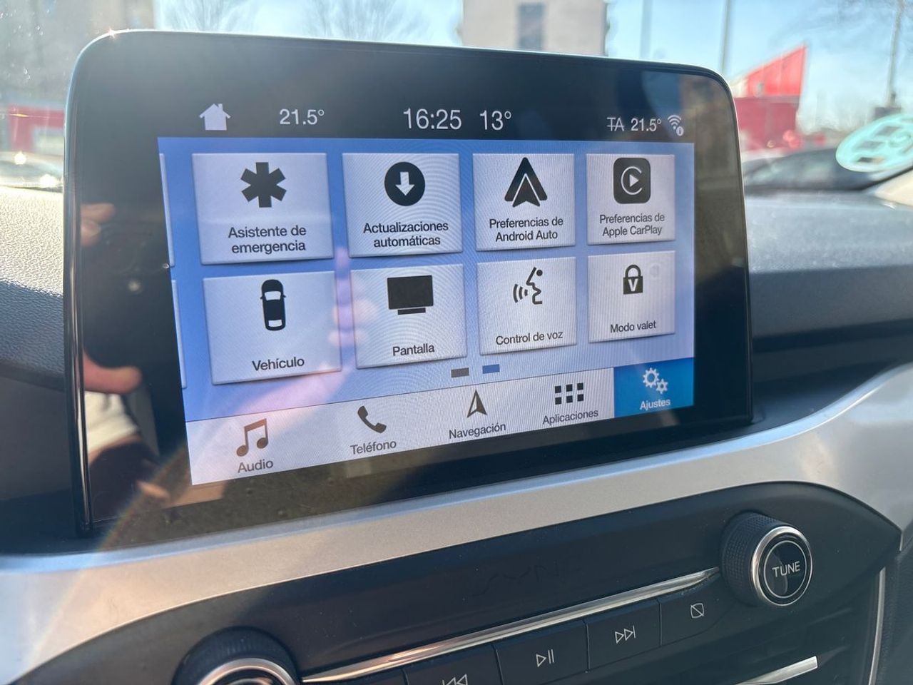 Ford Focus Berlina Trend+ 1.0 EcoBoost 92 kW (125 CV) Aut. 8 vel. - Foto 24