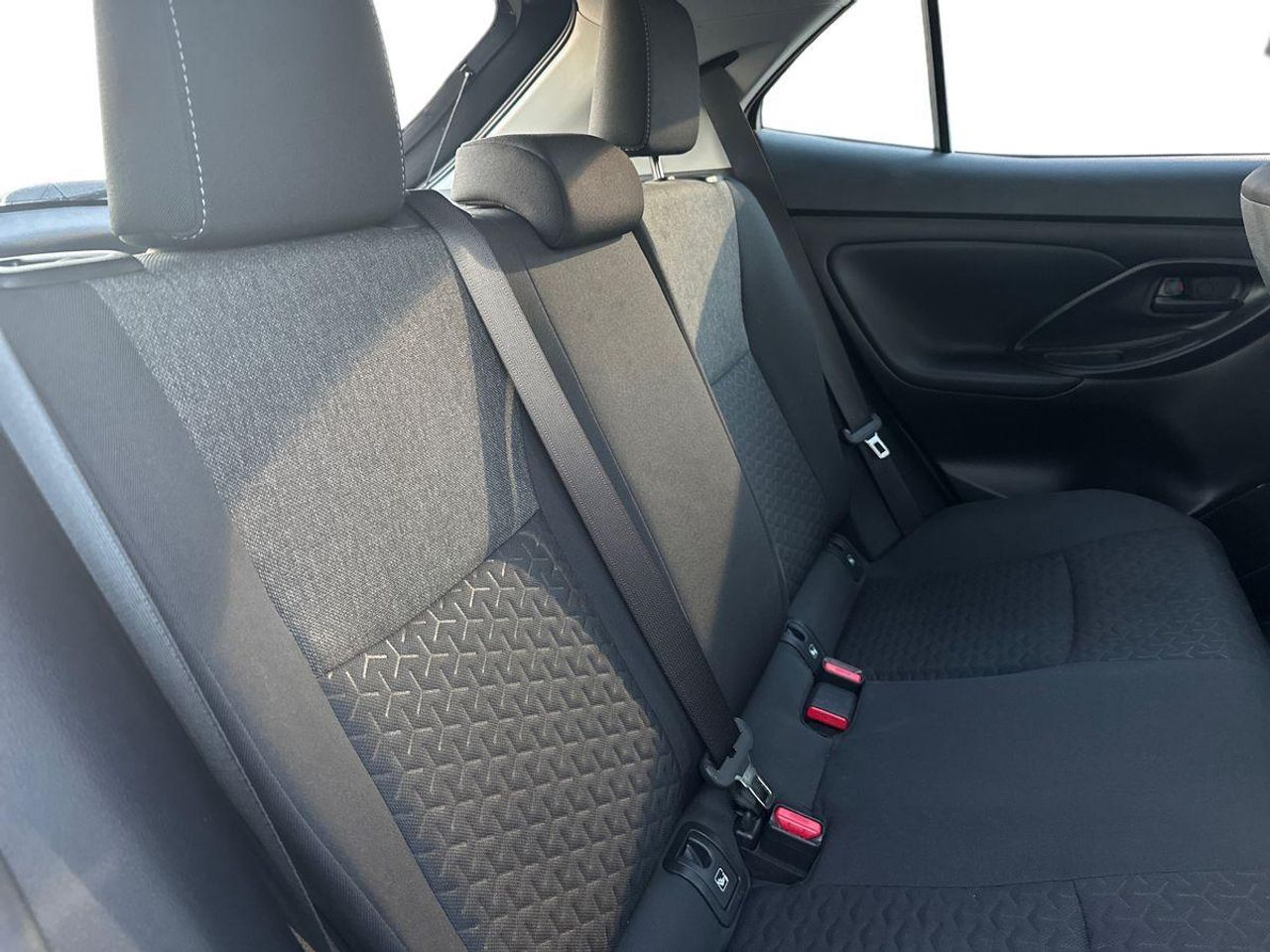 Toyota Yaris Cross 1.5 Hybrid 2WD Active Tech - Foto 20