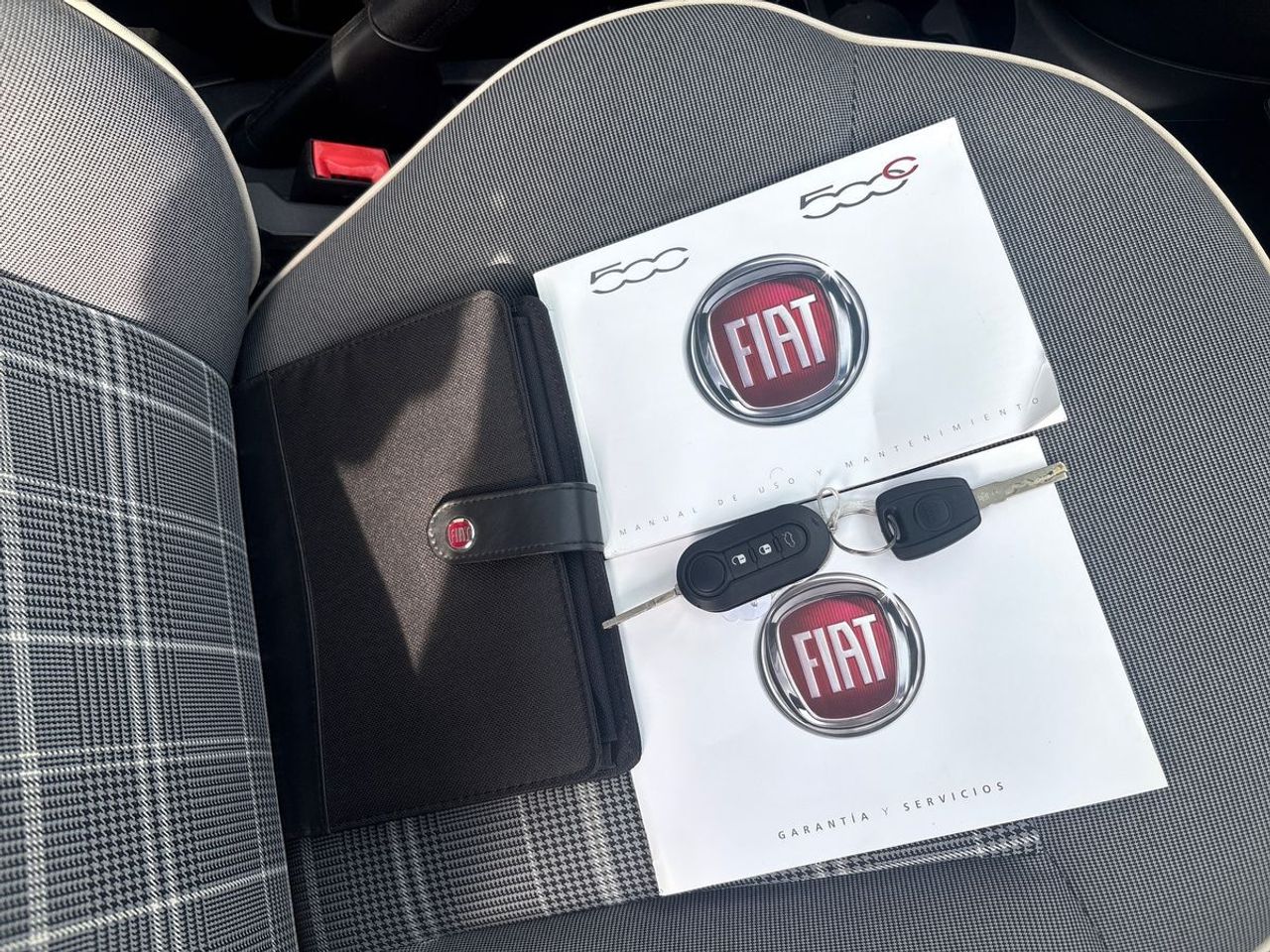 Fiat 500 0.9 Lounge - Foto 23