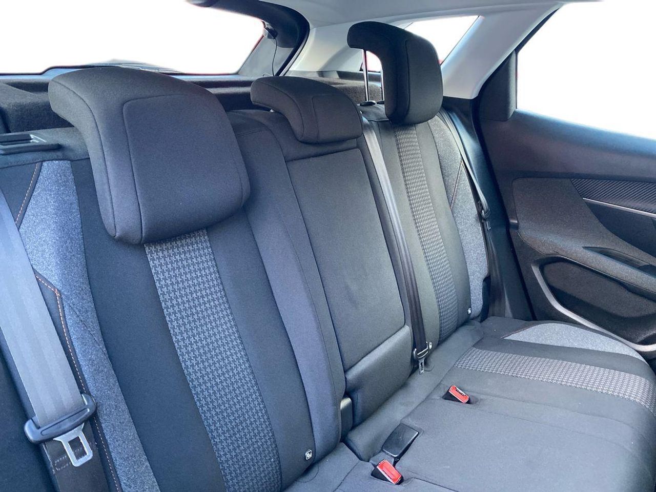 Peugeot 3008 1.5 Blue-HDi Active - Foto 20