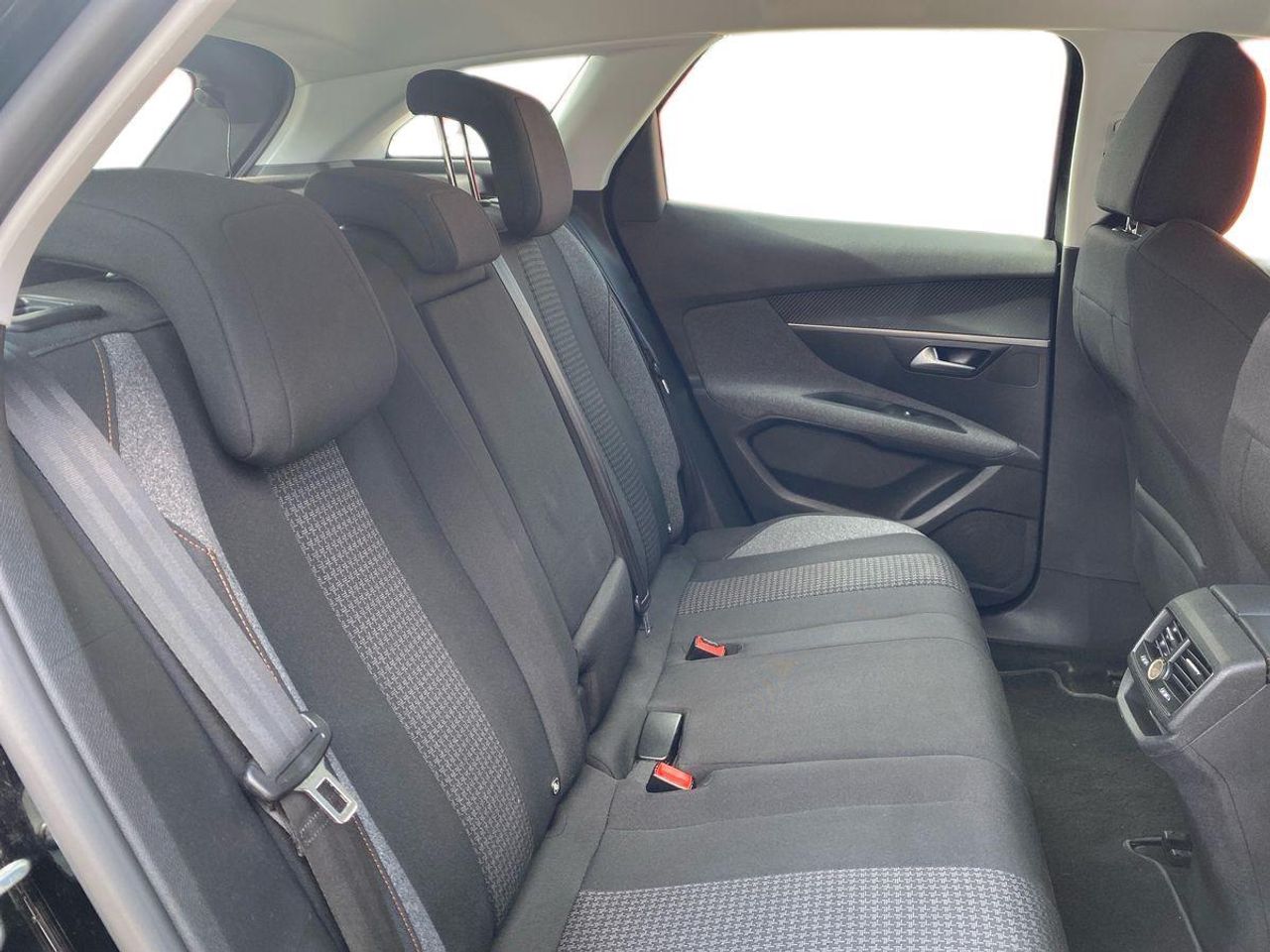Peugeot 3008 1.5 Blue-HDi Active - Foto 19
