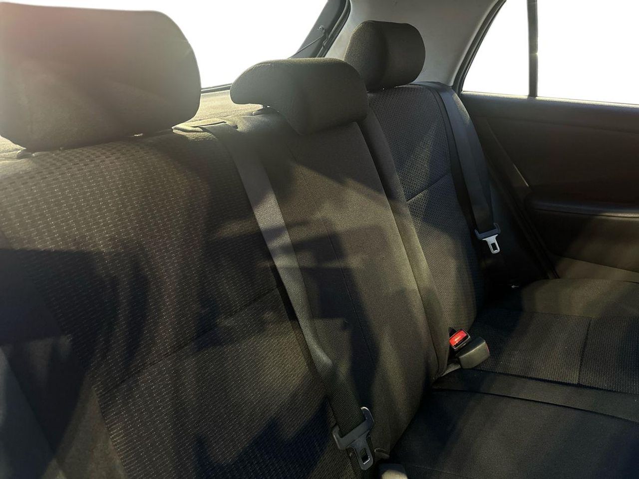 Toyota Corolla 1.6 VVTi Sol - Foto 18