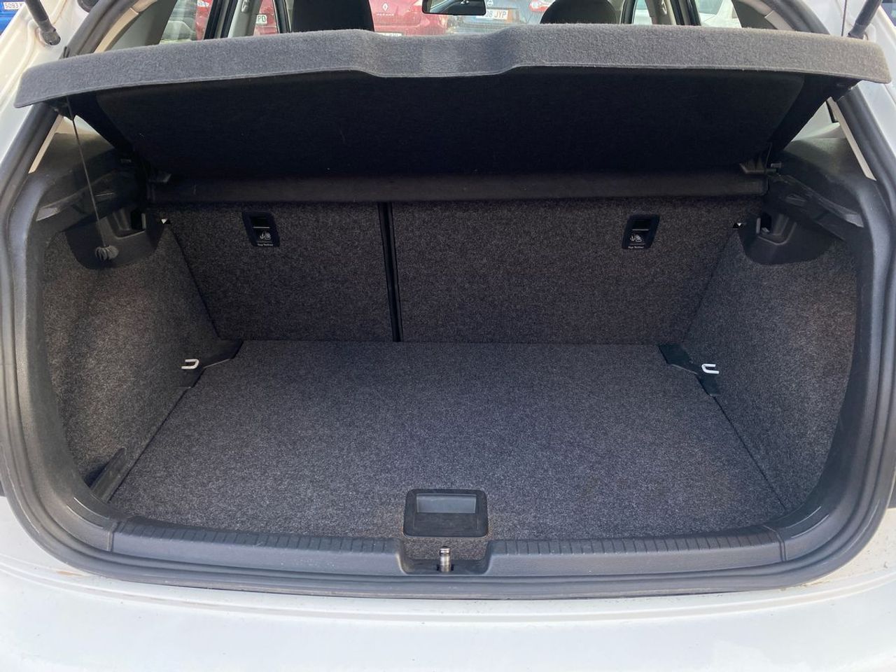 Volkswagen Polo 1.0 TSI Advance - Foto 19