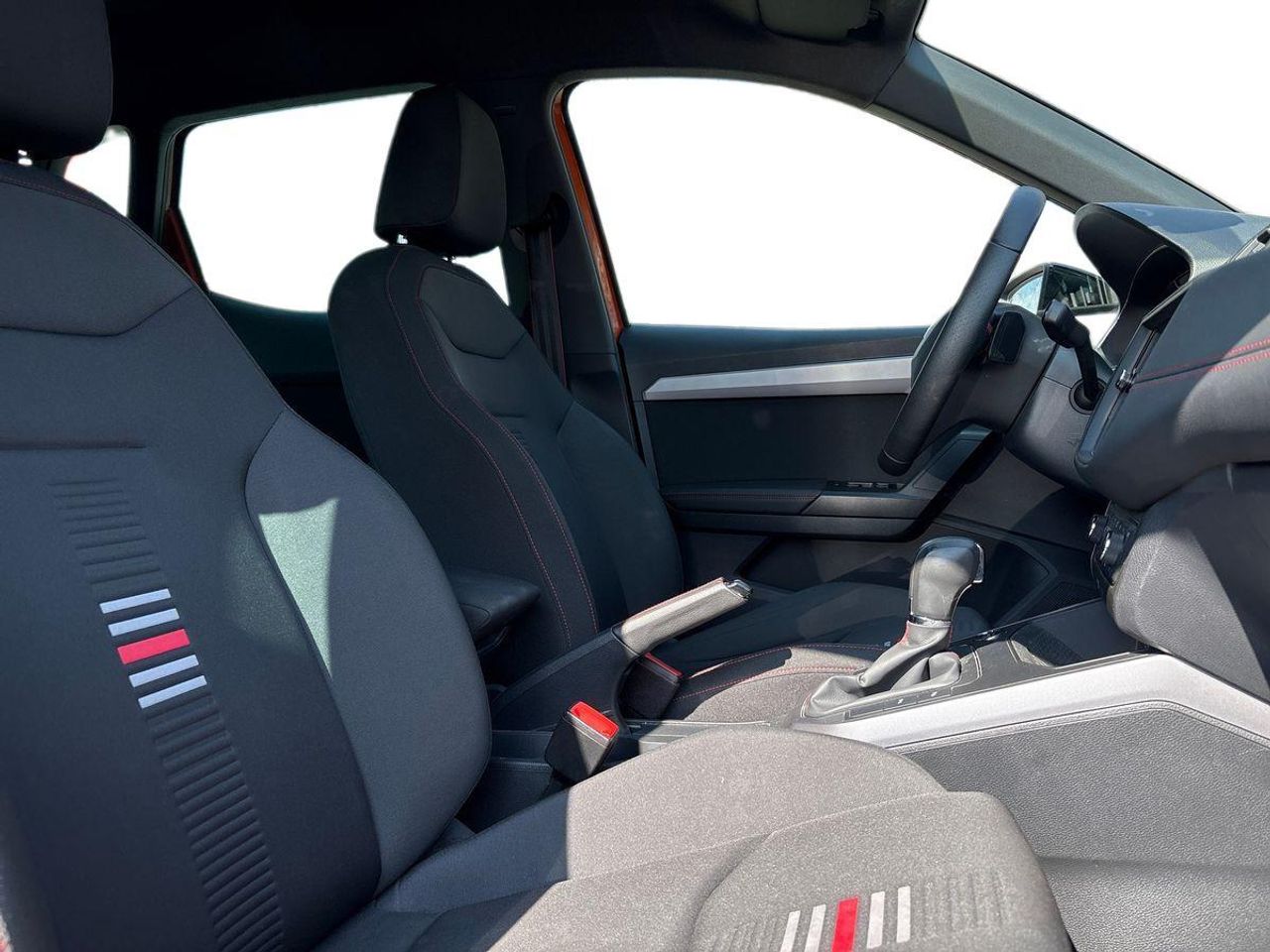 Seat Arona 1.0 TSI FR Edition - Foto 19