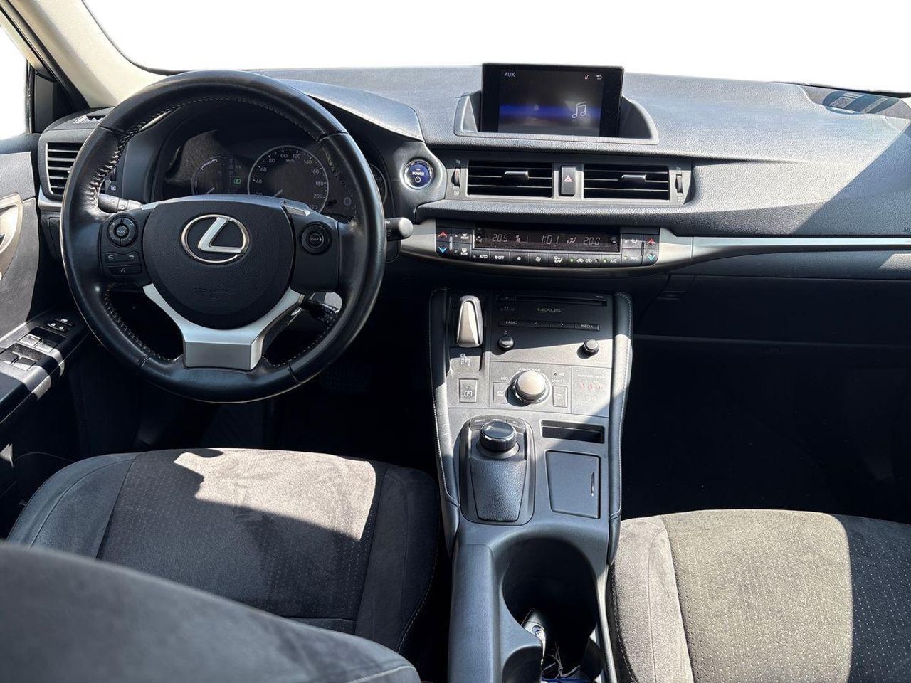 Lexus CT 200h - Foto 12