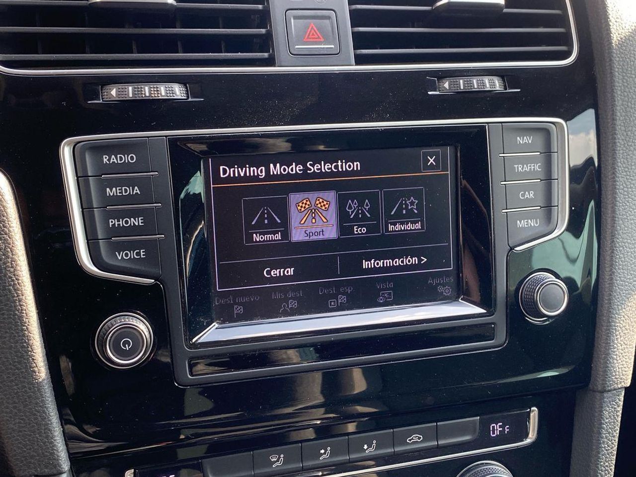 Volkswagen Golf 1.4 TSI ACT Sport BlueMotion Tech. - Foto 18