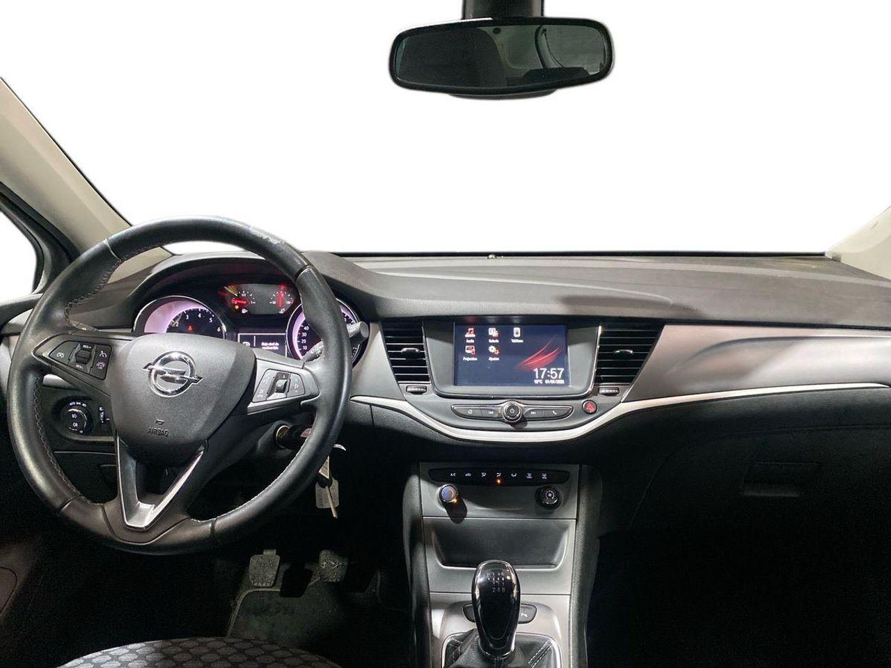 Opel Astra 1.4 SIDI Turbo Dynamic - Foto 13