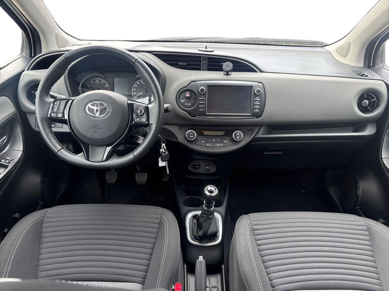 Toyota Yaris 1.5 Dual VVT-iE Active - Foto 13