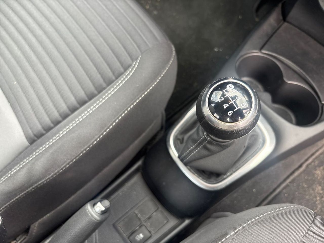 Toyota Yaris 1.5 Dual VVT-iE Active - Foto 15