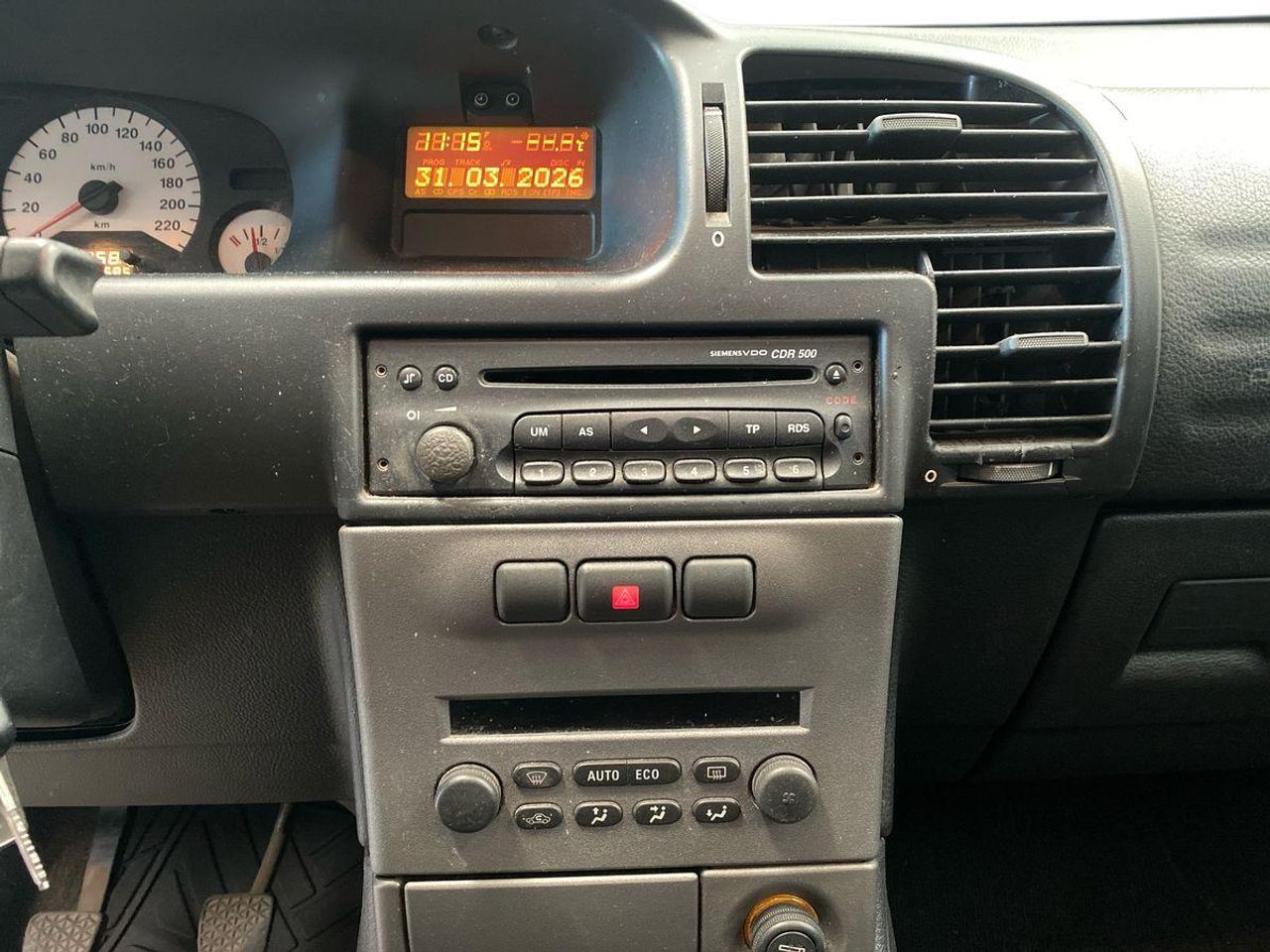 Opel Zafira 2.0 Dti 16v Elegance - Foto 16