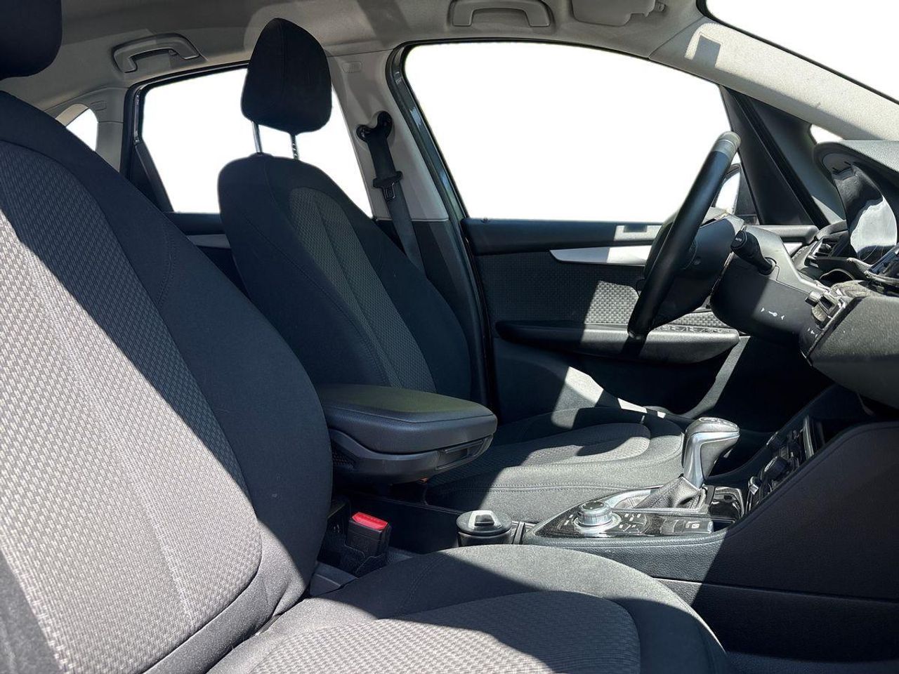 BMW Serie 2 Active Tourer 218d Active Tourer Basis - Foto 17