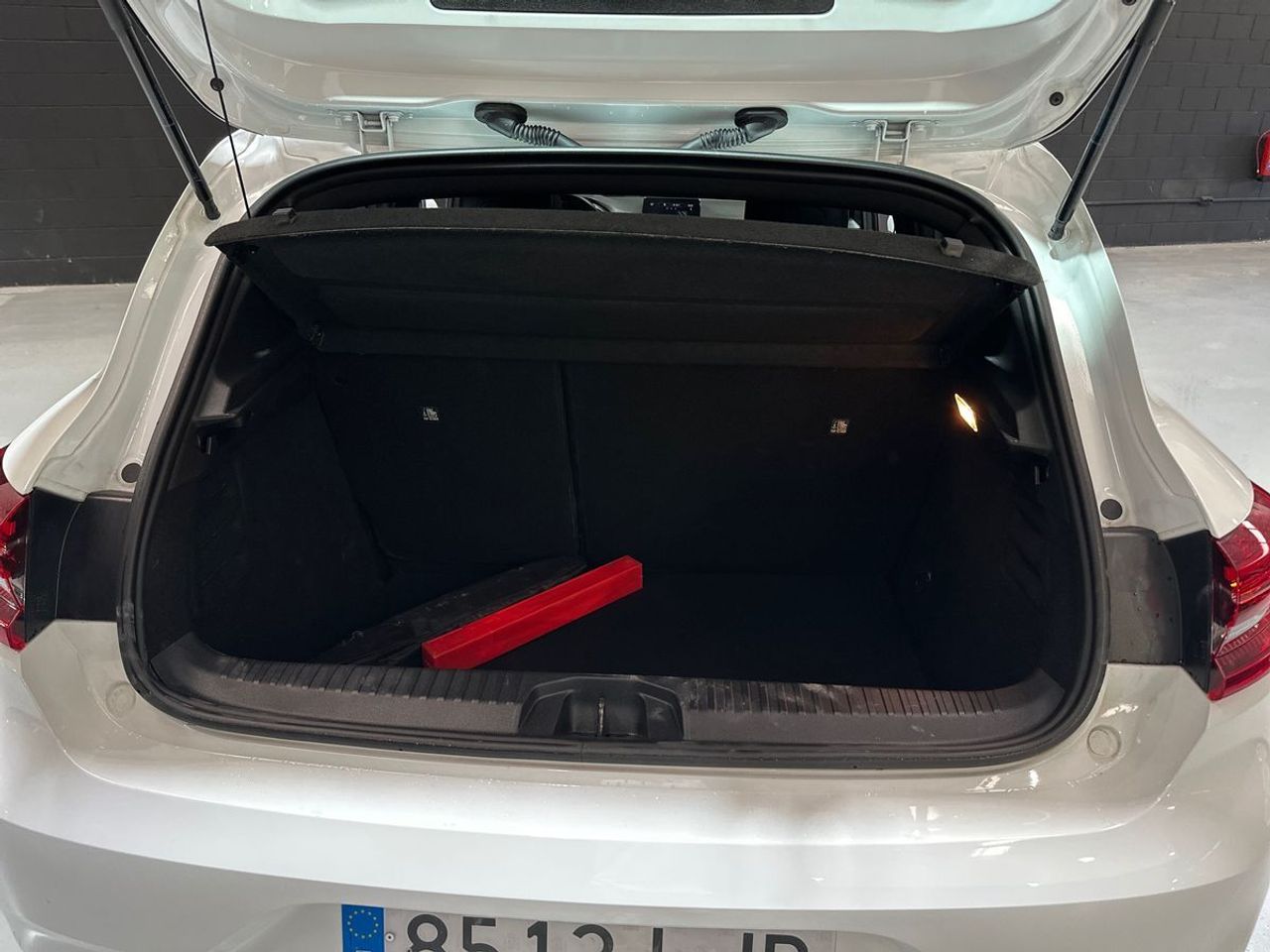 Renault Clio 1.0 TCe Zen - Foto 19