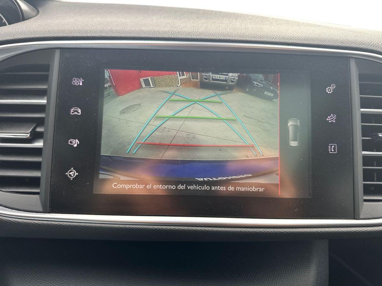 Peugeot 308  SW GT BlueHDi Auto - Foto 15