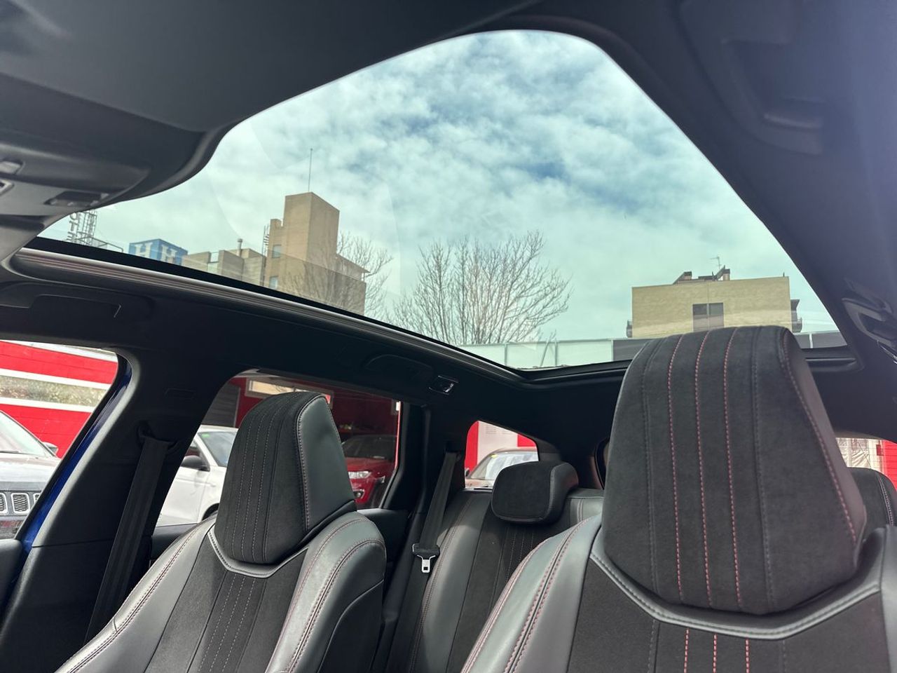 Peugeot 308  SW GT BlueHDi Auto - Foto 22