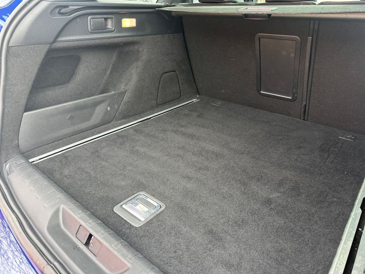 Peugeot 308  SW GT BlueHDi Auto - Foto 20