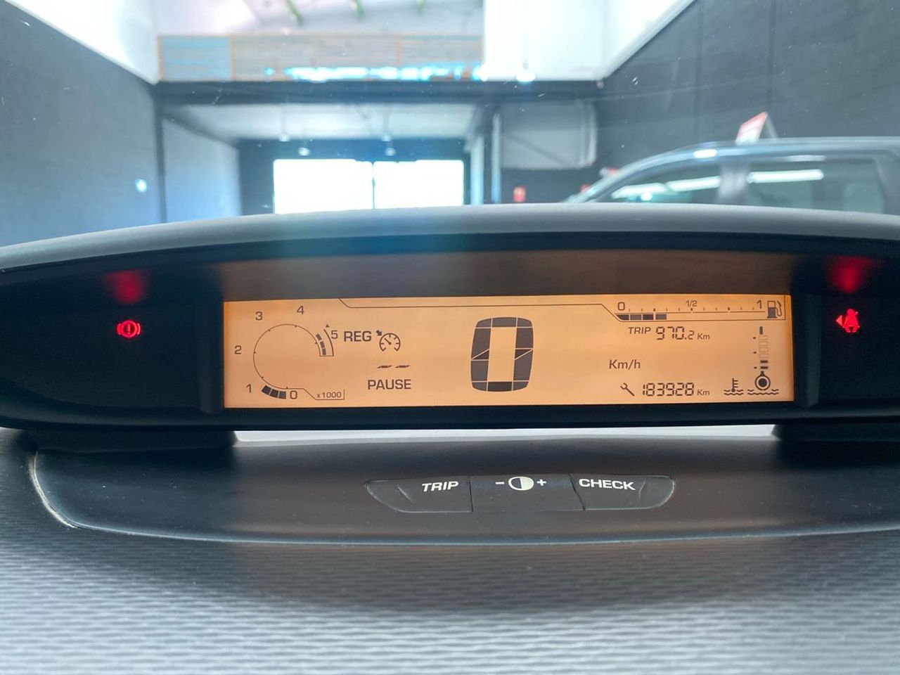 Citroën C4 HDI 90CV LX - Foto 14