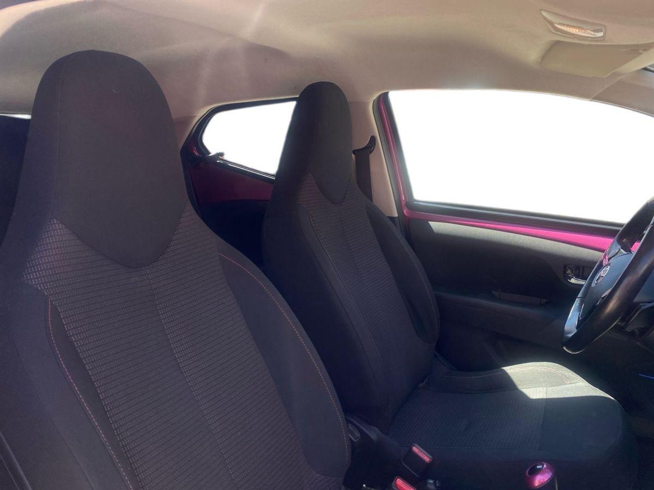 Toyota Aygo 1.0 x-cite - Foto 19