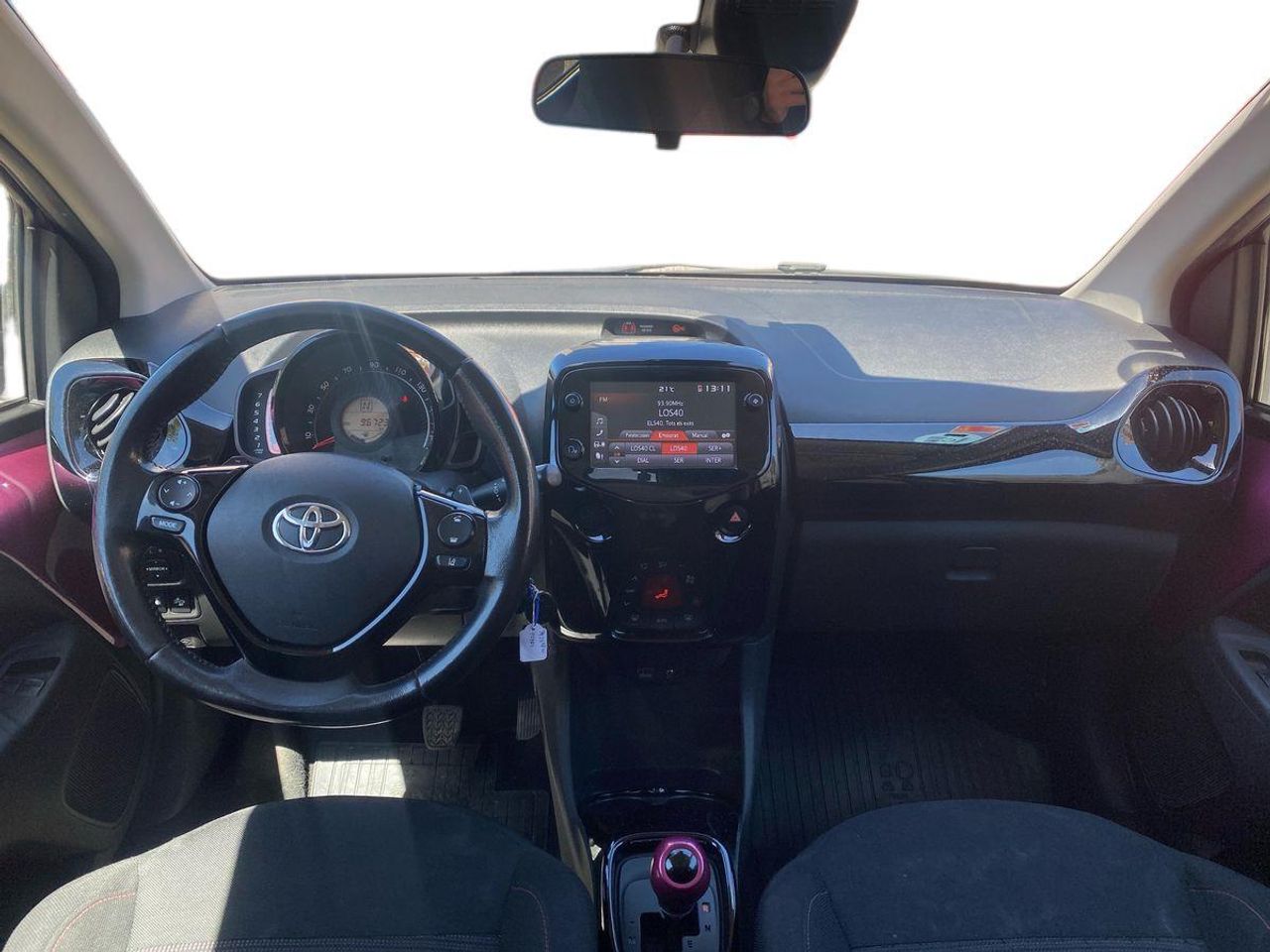 Toyota Aygo 1.0 x-cite - Foto 13