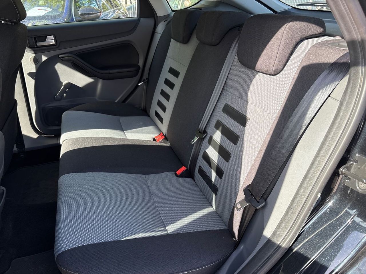 Ford Focus 1.6 Trend - Foto 21