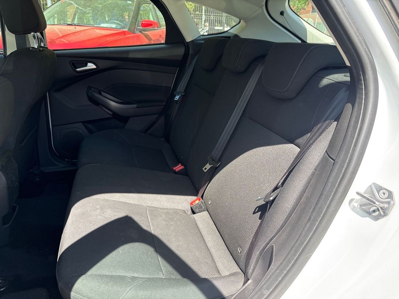 Ford Focus 1.5 TDCi E6 Trend - Foto 22