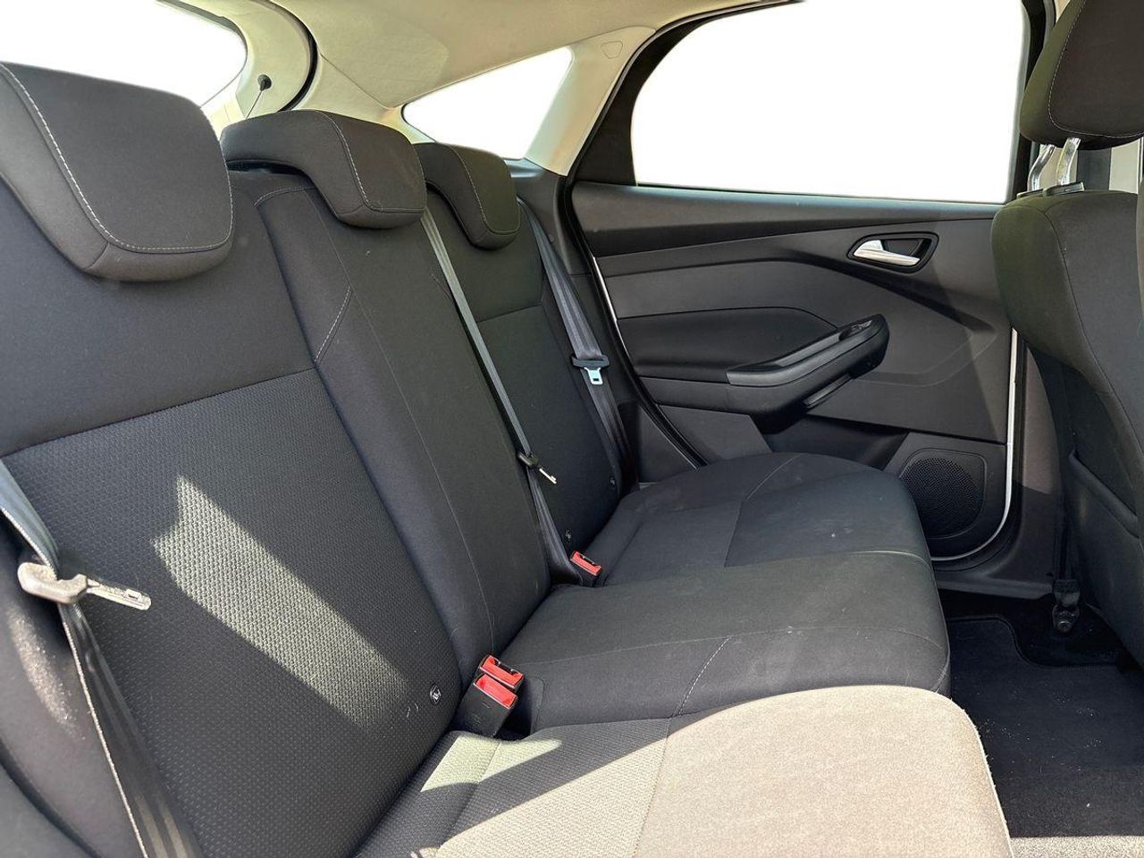 Ford Focus 1.5 TDCi E6 Trend - Foto 18