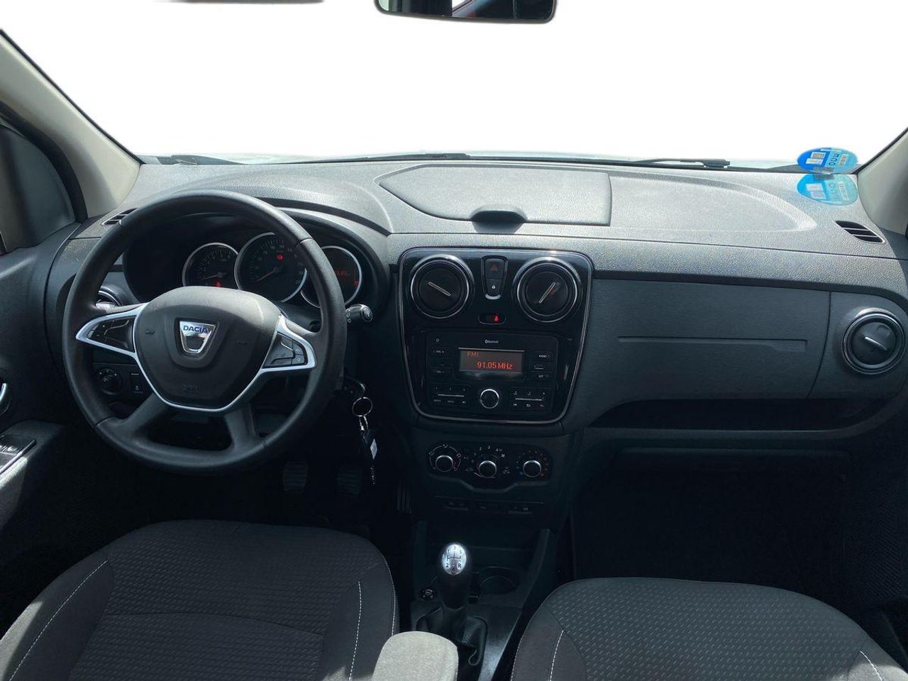 Dacia Lodgy Comfort 1.6 GLP 5Pl - Foto 11