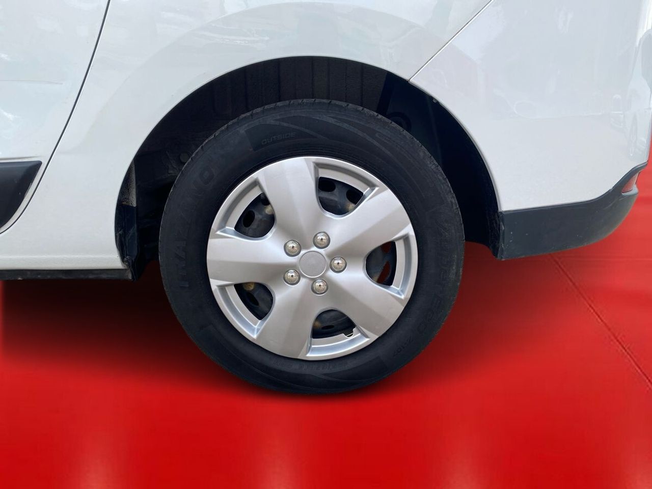 Dacia Lodgy Comfort 1.6 GLP 5Pl - Foto 11