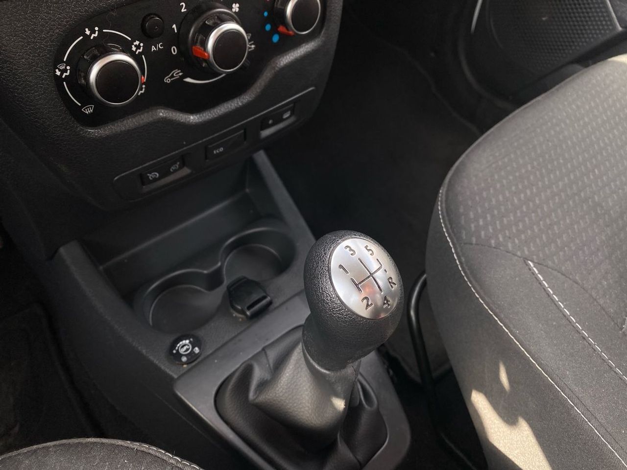 Dacia Lodgy Comfort 1.6 GLP 5Pl - Foto 14
