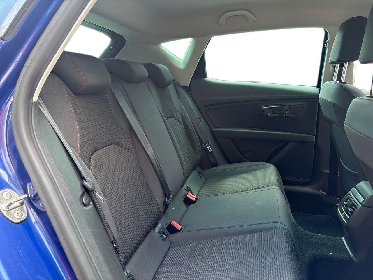 Seat Leon 2.0 TDI FR Plus - Foto 18