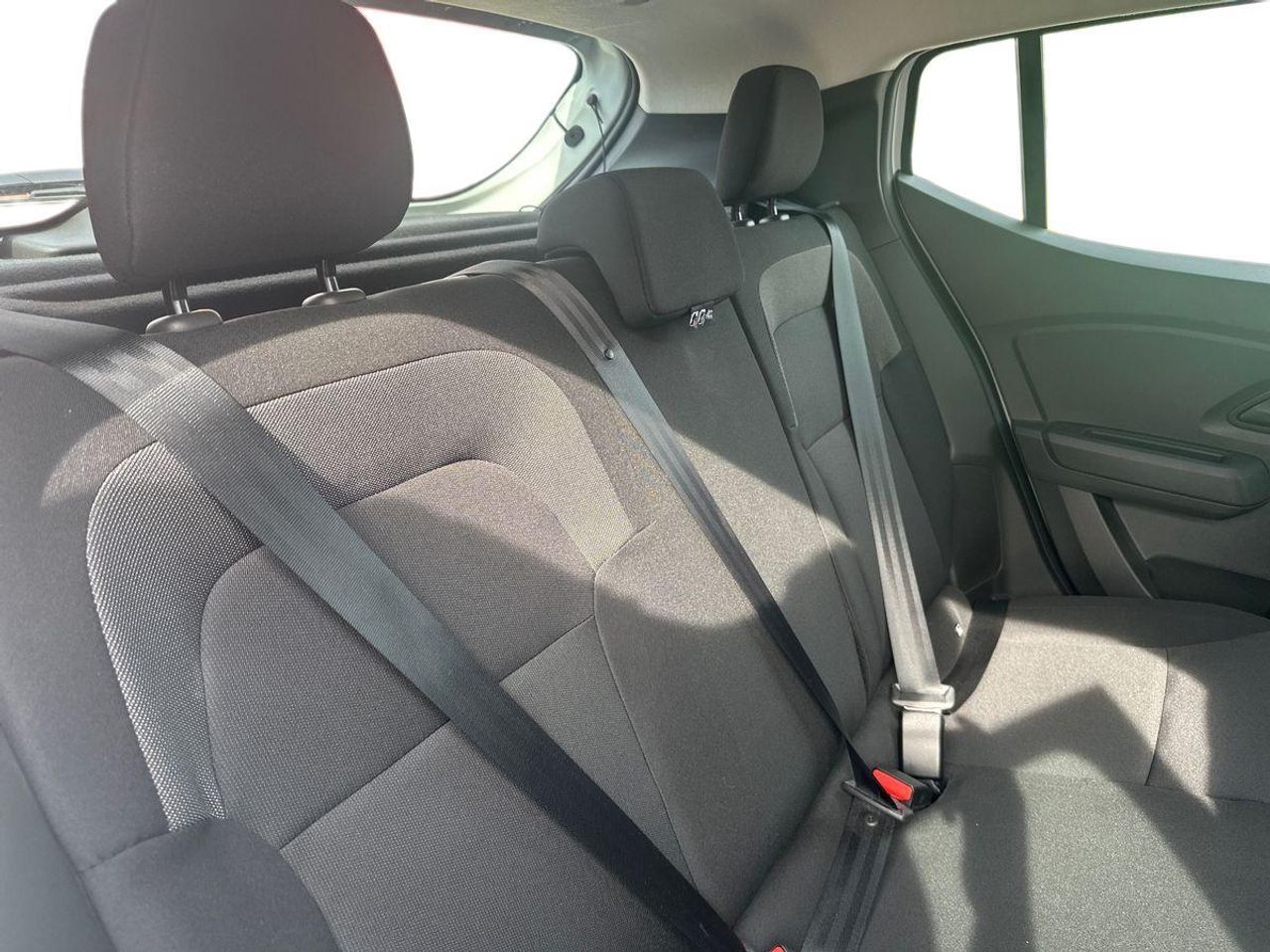 Dacia Sandero 1.0 TCe Essential - Foto 18