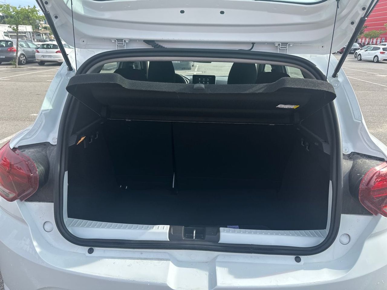 Dacia Sandero 1.0 TCe Essential - Foto 19