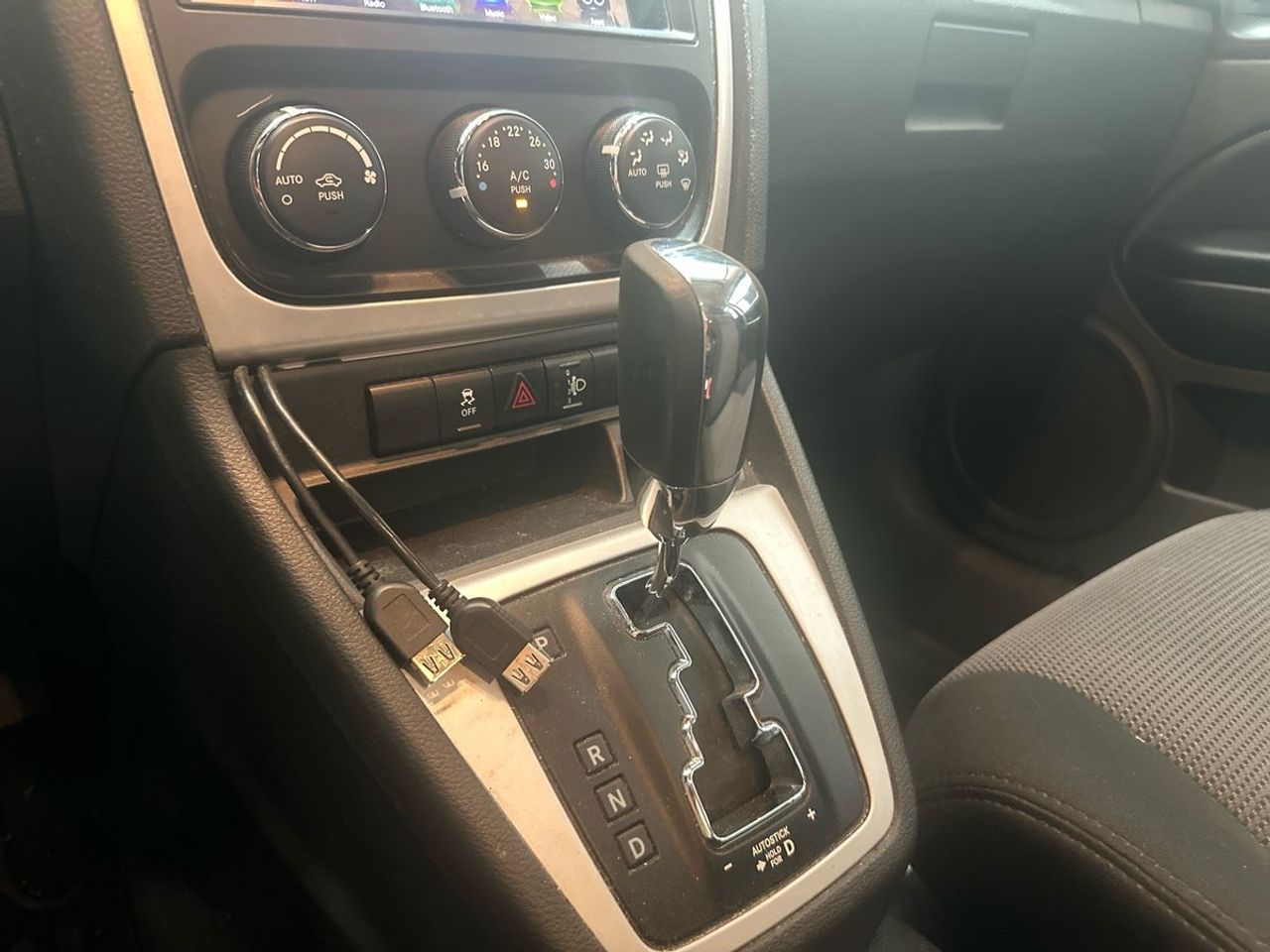 Dodge Caliber 2.0 CVT SXT Confort - Foto 13