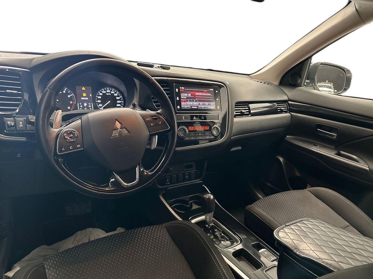 Mitsubishi Outlander 2.0 MIVEC Motion 2WD - Foto 12