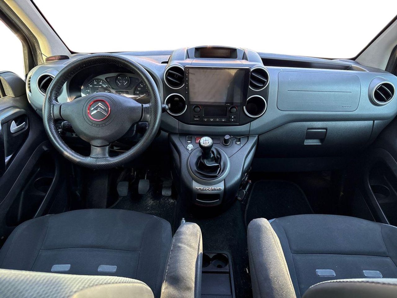 Citroën Berlingo 1.6 HDi 110 XTR ((CAMPERIZADA)) - Foto 12