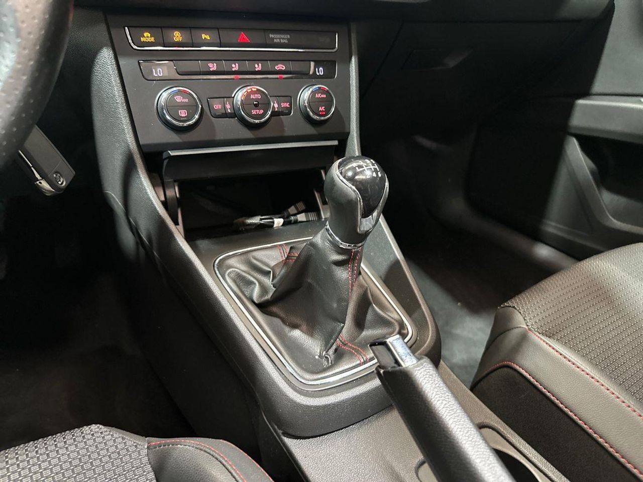 Seat Leon 2.0 TDI 135kW (184CV) St&Sp FR - Foto 25