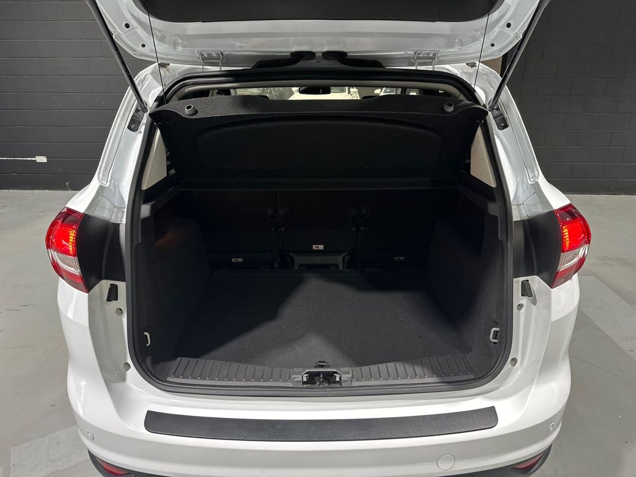 Ford C Max 1.0 EcoBoost Titanium - Foto 19