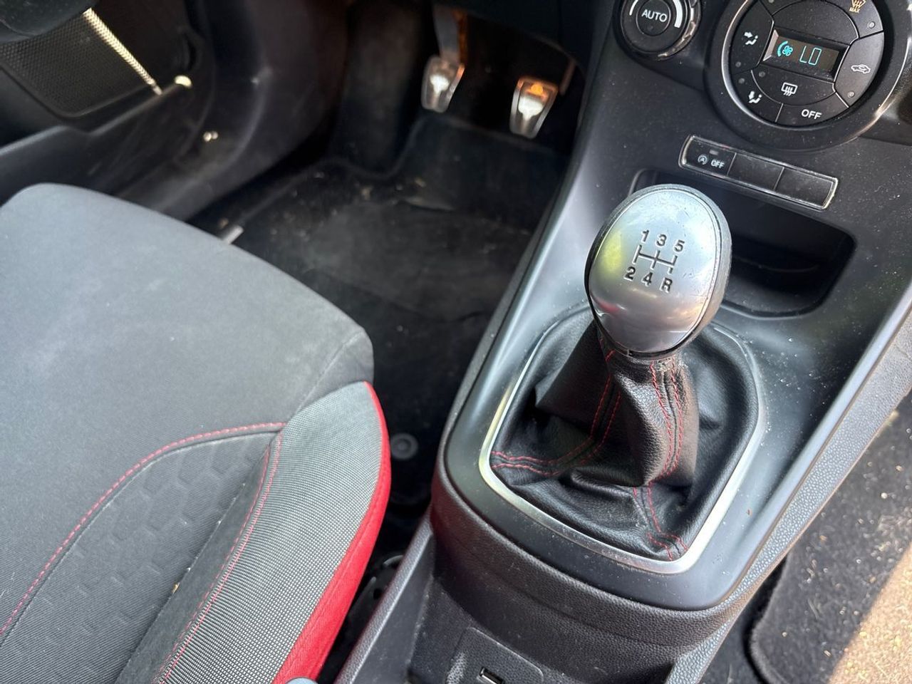 Ford Fiesta 1.0 EcoBoost 140CV STLine SS - Foto 14