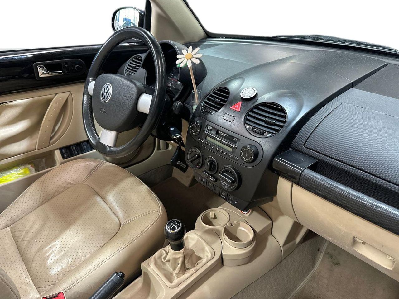 Volkswagen New Beetle 2.0 Cabriolet - Foto 17